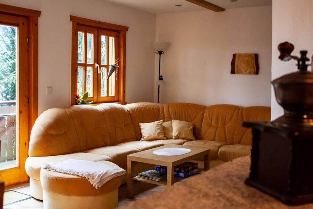 Ferienhaus Sonnenblick Entspannung Mit Sauna Kamin Und Balkon Sonneberg Luaran gambar