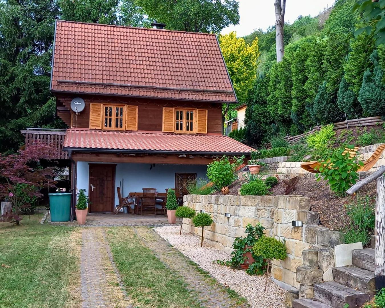 Ferienhaus Sonnenblick Entspannung Mit Sauna Kamin Und Balkon Sonneberg Luaran gambar