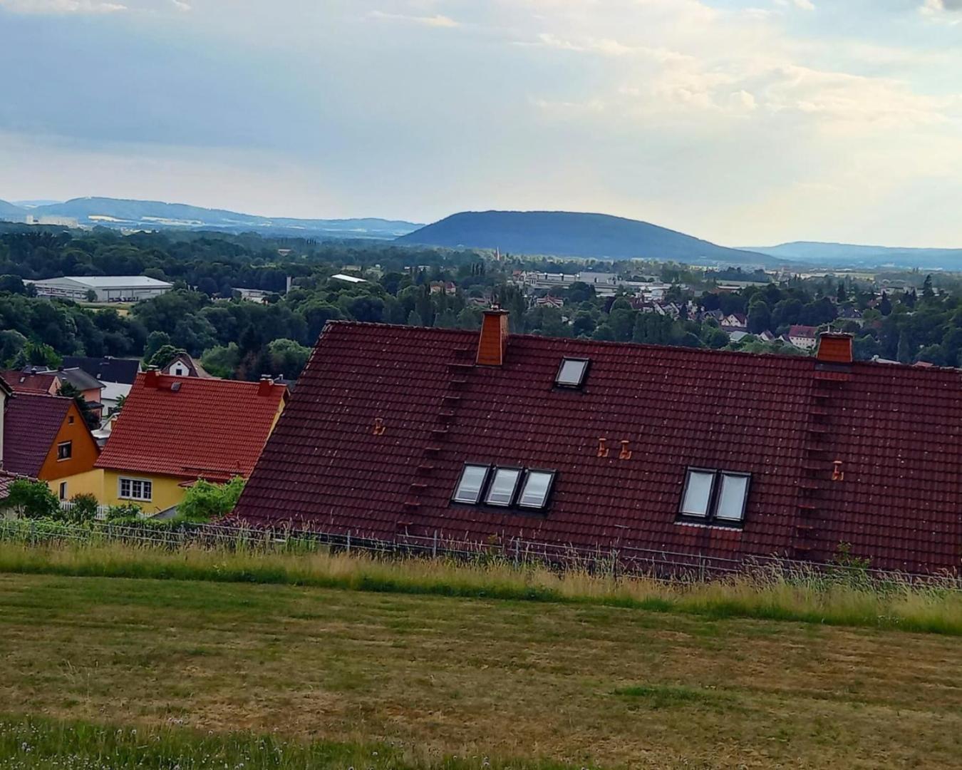 Ferienhaus Sonnenblick Entspannung Mit Sauna Kamin Und Balkon Sonneberg Luaran gambar